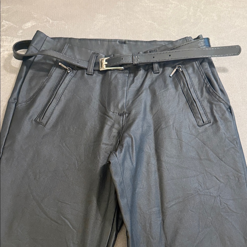 Women's Straight Leg Faux Leather Pants in Black